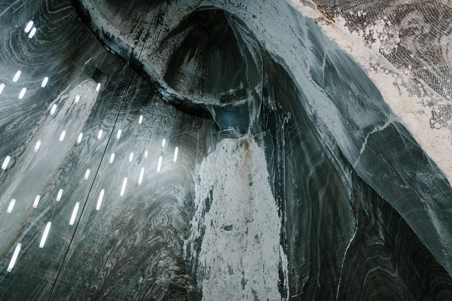 Pompage inondation cave équipe à Ivry-sur-Seine